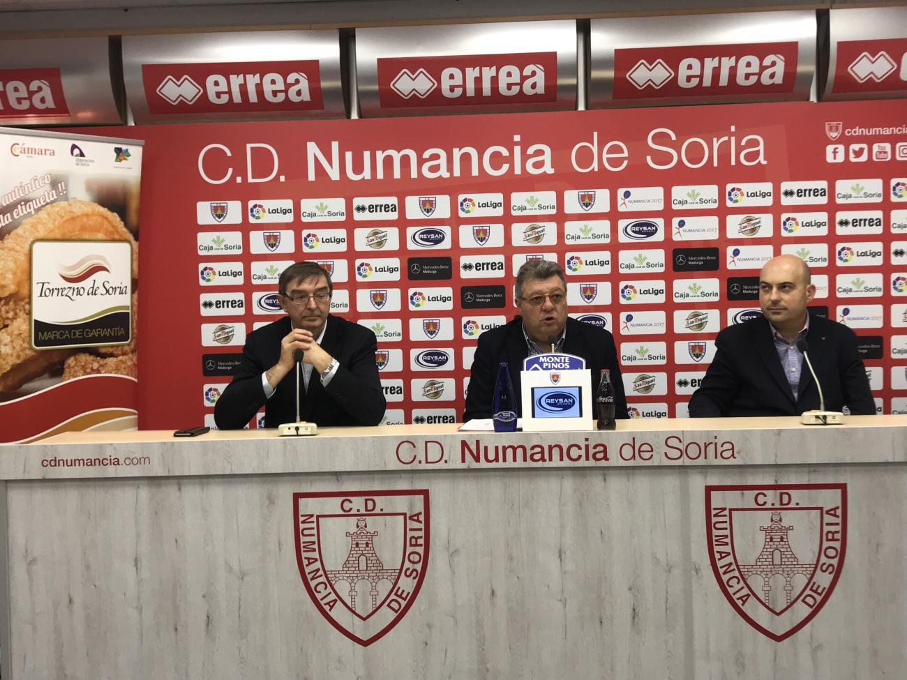 Rueda de prensa para presentar el acuerdo de colaboración entre Torrezno de Soria y el C.D. Numancia